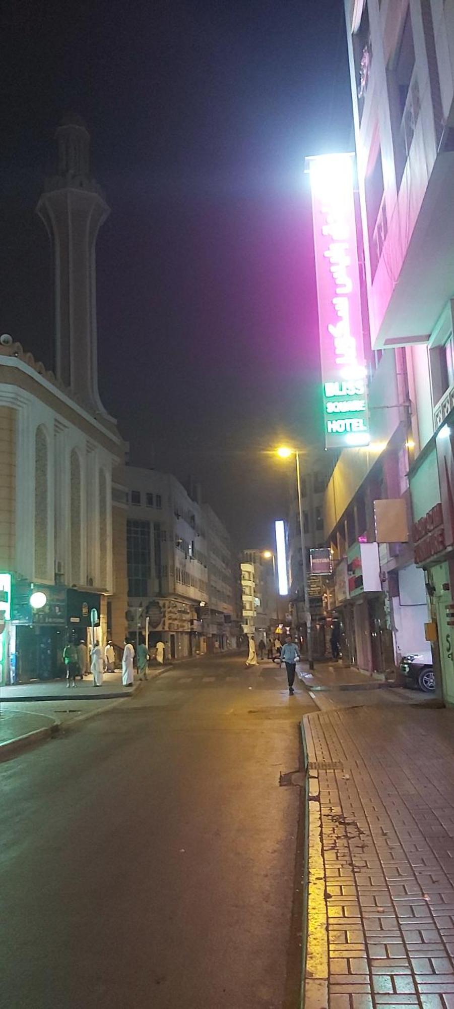 Bliss Square Hotel Dubai Eksteriør bilde