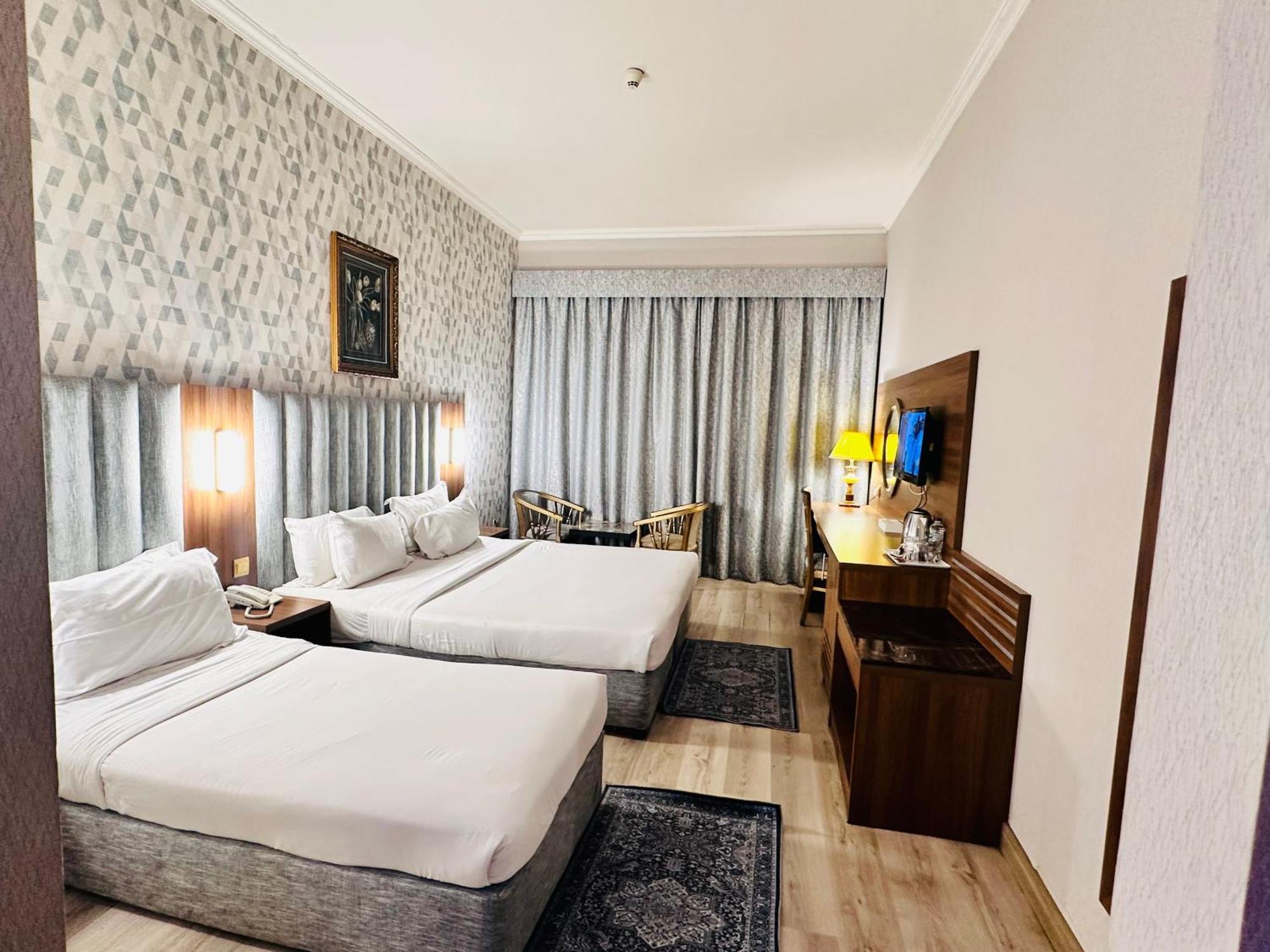 Bliss Square Hotel Dubai Eksteriør bilde